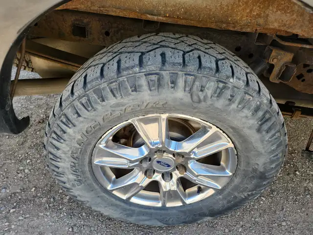 2011 Ford F-150 - Photo 11