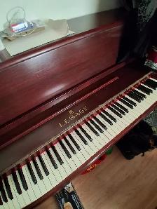 Piano a vendre