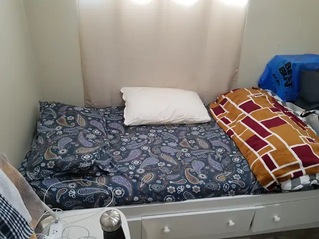 Room For Rent Near Humber Collage