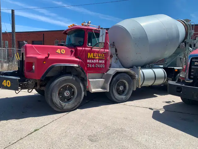 Concrete Ready Mix Trucks for sale - Photo 3