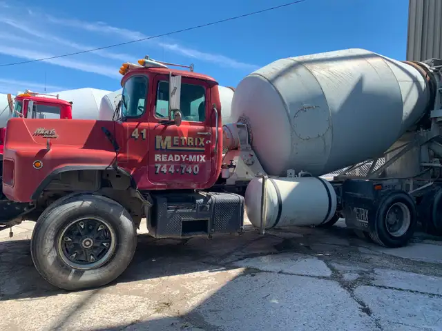 Concrete Ready Mix Trucks for sale - Photo 6
