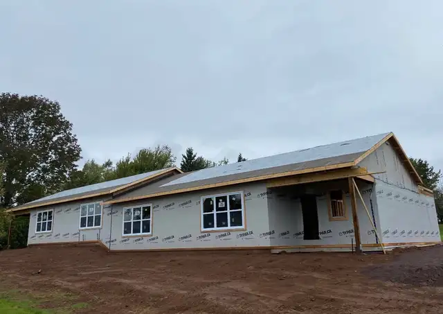 roofing and siding - Photo 9