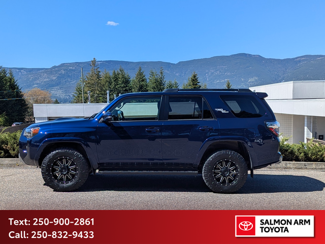 2021 Toyota 4Runner 4x4, CERTIFIED, NEW FRONT AND REAR BRAKES... - Photo 3