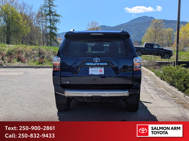 2021 Toyota 4Runner 4x4, CERTIFIED, NEW FRONT AND REAR BRAKES... - Photo 5