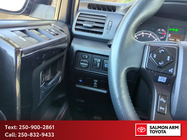 2021 Toyota 4Runner 4x4, CERTIFIED, NEW FRONT AND REAR BRAKES... - Photo 17