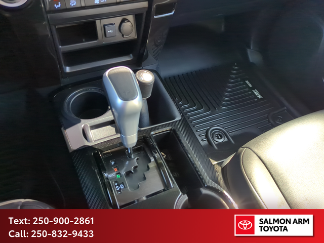 2021 Toyota 4Runner 4x4, CERTIFIED, NEW FRONT AND REAR BRAKES... - Photo 18