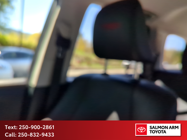 2021 Toyota 4Runner 4x4, CERTIFIED, NEW FRONT AND REAR BRAKES... - Photo 20