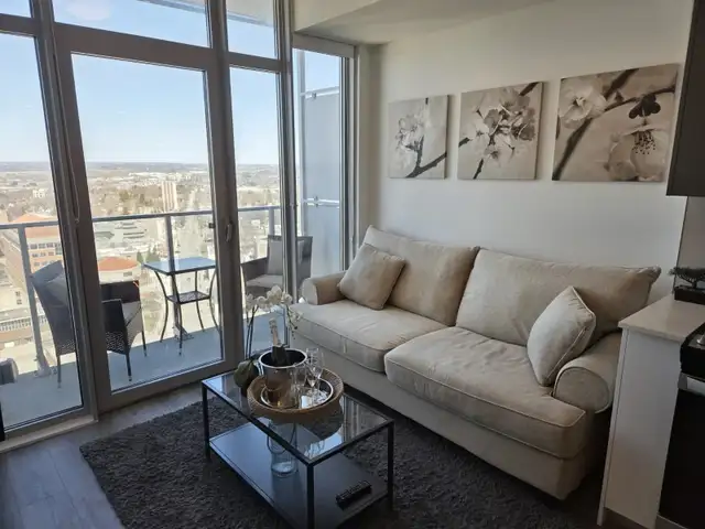 Fully Furnished One Bedroom Apartment in Downtown Kitchener - Photo 3