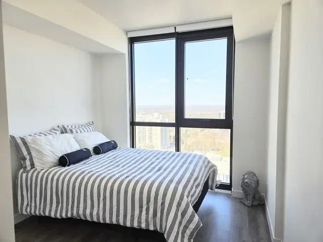 Fully Furnished One Bedroom Apartment in Downtown Kitchener - Photo 10