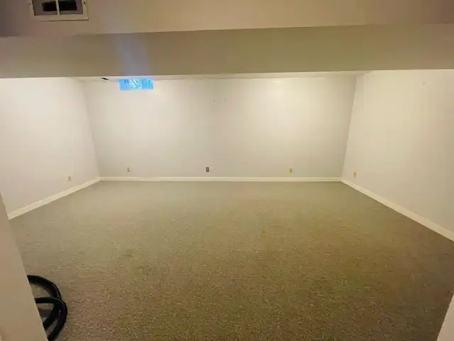 Basement on rent - Photo 2