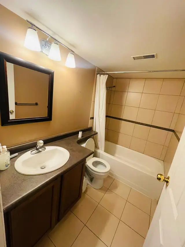 Basement on rent - Photo 3