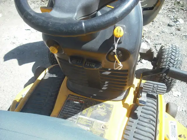 TRACTEUR À GAZON - Photo 7