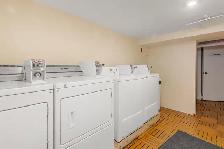 Bright Downtown Ottawa, Studio Unit, Fast Internet, Laundry, May - Photo 13