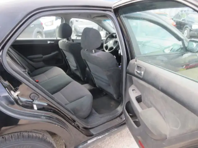 2004 Honda Accord Sdn LX-G Spoiler Brand New Tires FWD - Photo 12