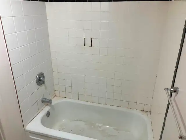 Sandy Hill Basement Bachelor/Studio Apartment for Rent 257 Daly - Photo 10