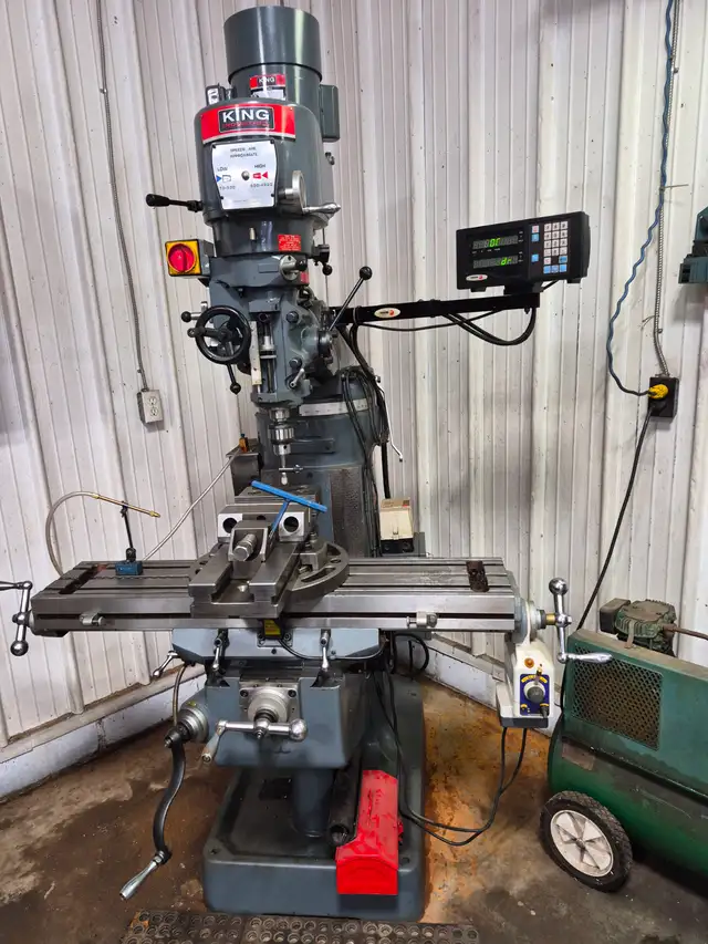 DELUXE KING VERTICAL MILLING MACHINE - Photo 2