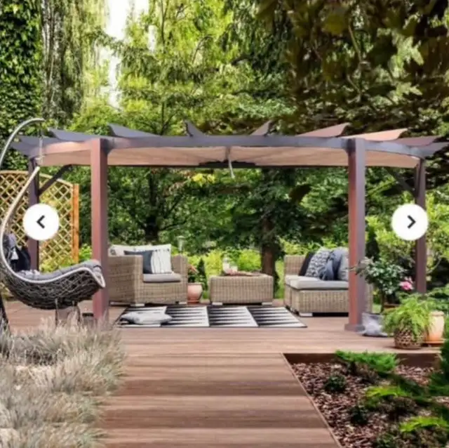 10’ x 20’ curved pergola with adjustable awning - Photo 2