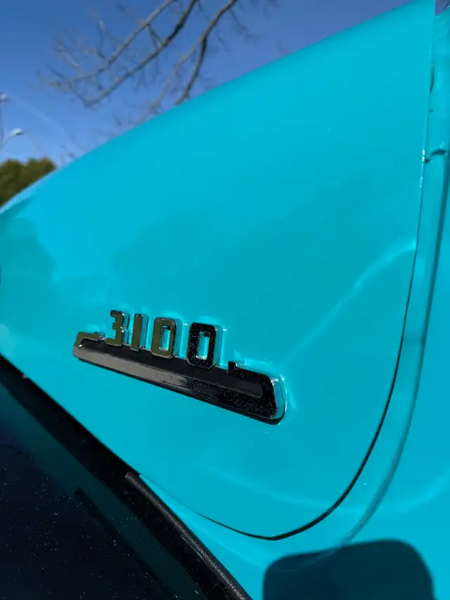 1953 Chevy Pickup - Photo 2