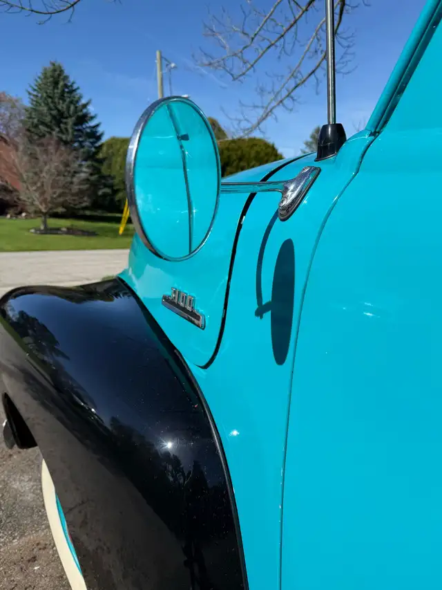 1953 Chevy Pickup - Photo 3