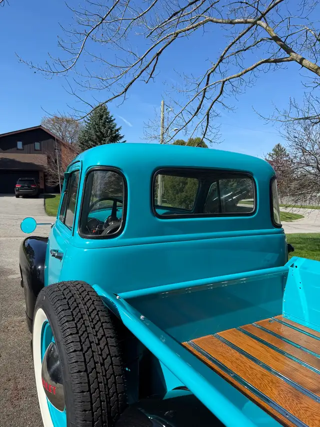 1953 Chevy Pickup - Photo 5