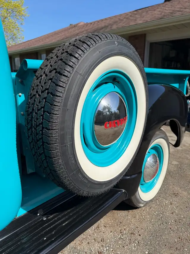 1953 Chevy Pickup - Photo 9