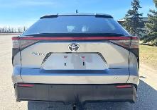 2023 Toyota bZ4X XLE AWD PANORAMIC ROOF -CARPLAY-WARRANTY INCL - Photo 4