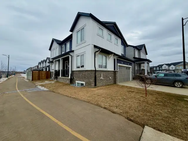 Hearthstone 2 Bed 1 Bath BSMT Suite Sherwood Park - Photo 16