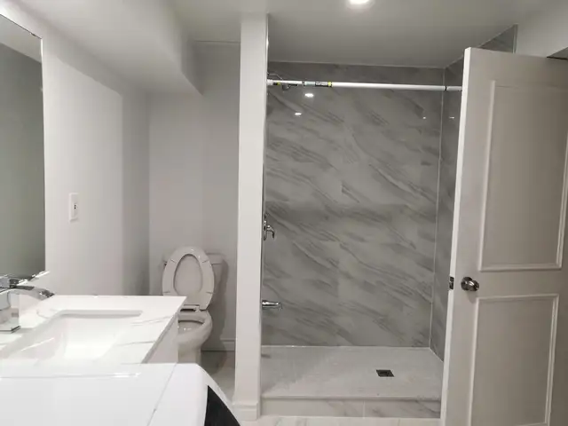 1 big bedroom in separate entrance BSM $1200 - Photo 7