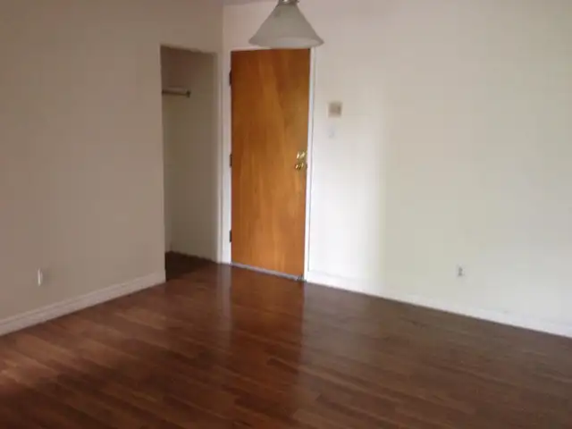 Appartement A Louer 4/12 - Photo 4