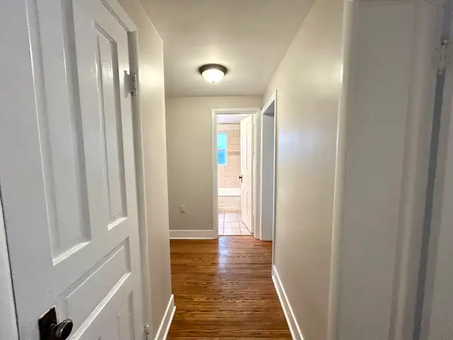 PORT DALHOUSIE RENOVATED 1 Bedroom Unit! - Photo 2