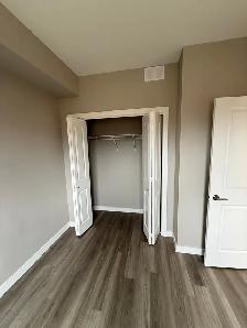 1 bed 1 bath Townhouse with Garage - Photo 8