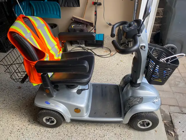 Quadriporteur Invacare