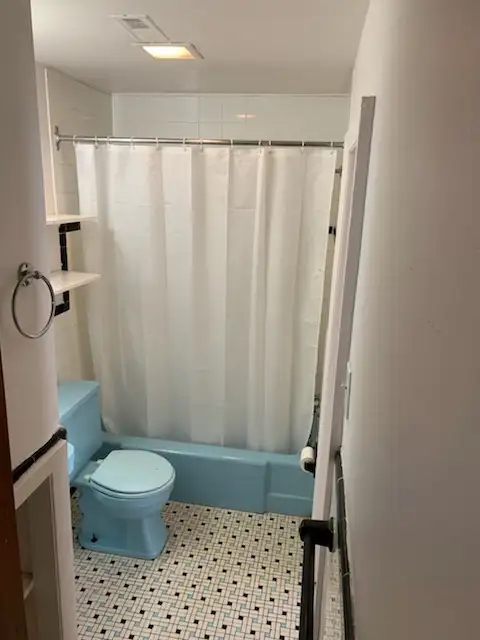 1 Bedroom Centretown Apartment for Rent (192 Somerset St W) - Photo 2