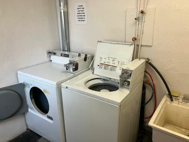 1 Bedroom Centretown Apartment for Rent (192 Somerset St W) - Photo 10