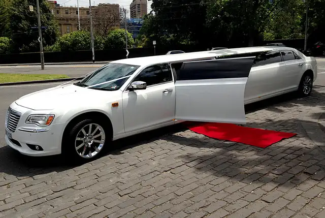 199-BRAMPTON MISSISSAUGA LIMO NIAGARA TORONTO LIMOUSINE RENTALS - Photo 7