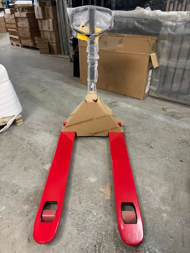 Narrow and Standard Regular Pallet Jacks 5500 LBS Capacity - Photo 4