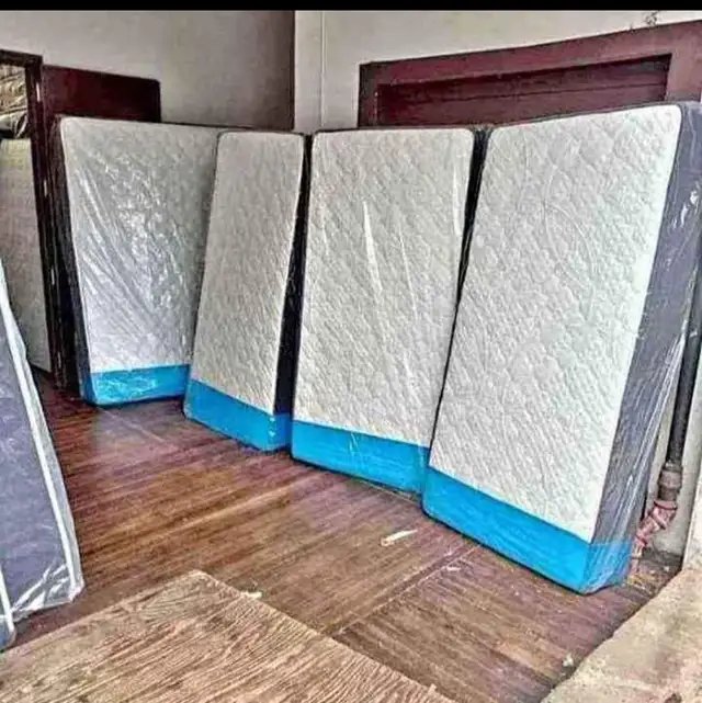 Mattress : Twin Mattress / Full Mattress / Queen Mattress Sale