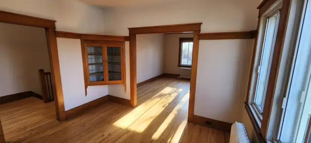 Spacious 6 ½ Upper Duplex Apartment for Rent ( NDG ) (Montreal) - Photo 7