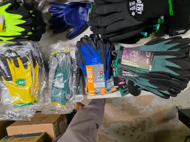 Various Gloves - Photo 5