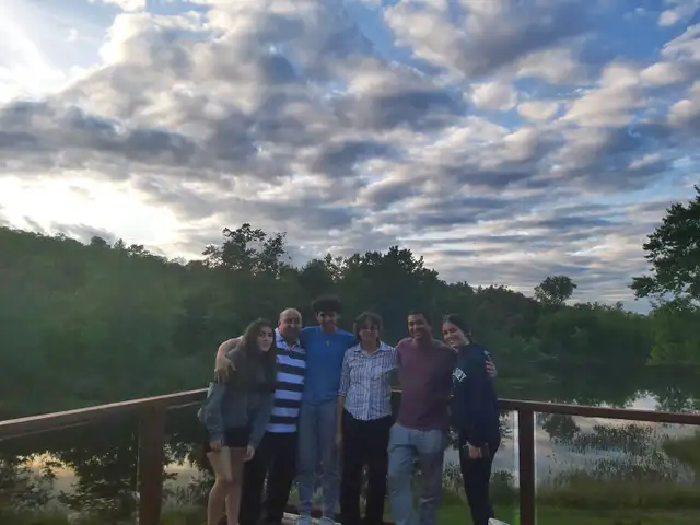 A Cozy Furnished room All-inclusive Leslie & Finch area 1 bus to - Photo 10