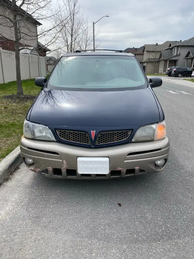 2003 Pontiac Montana Ext Trim 7seats Van - Photo 2