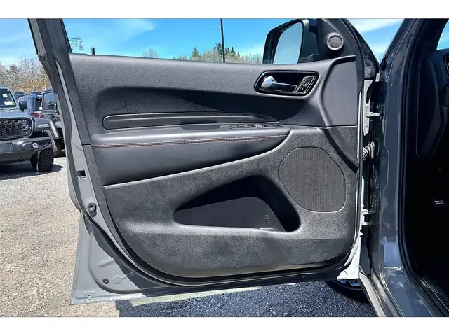 2024 Dodge Durango RT Blacktop | Tow n Go | 6Seat | Red Brembo | - Photo 18