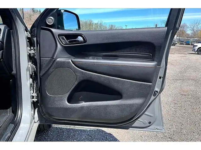 2024 Dodge Durango RT Blacktop | Tow n Go | 6Seat | Red Brembo | - Photo 19