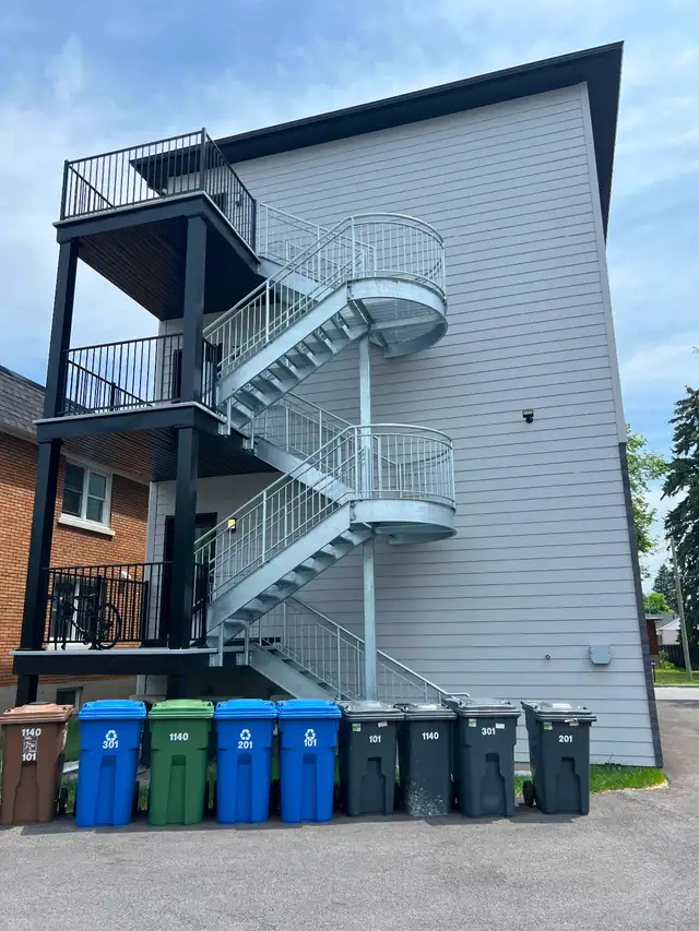 41/2, Neuf, Grand et Luxueux près de l’hôpital de St-Hyacinthe - Photo 9