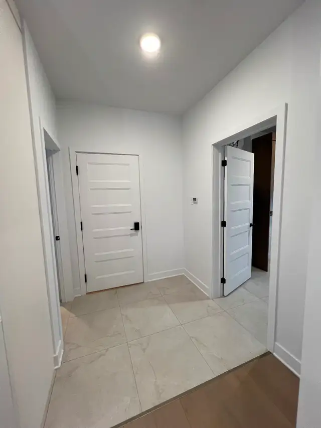 41/2, Neuf, Grand et Luxueux près de l’hôpital de St-Hyacinthe - Photo 10