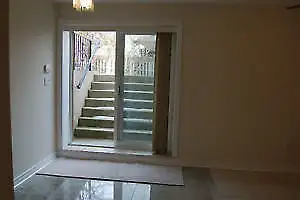 STUNNING 2 bdrm 2 full baths ensuite laundry $2285 - Photo 2