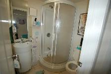 STUNNING 2 bdrm 2 full baths ensuite laundry $2285 - Photo 6
