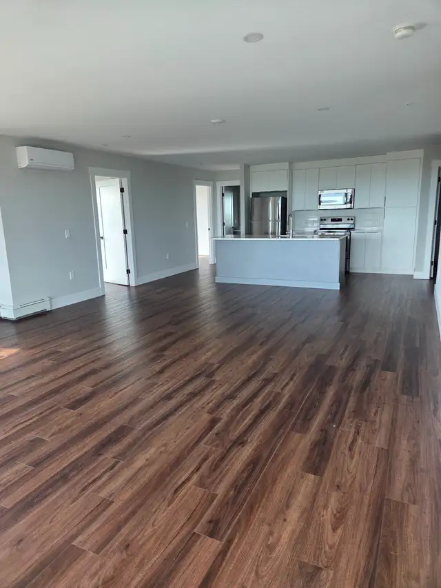 3 Bedroom Corner Unit on Broad Street available JULY 1 - Photo 9