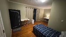 Room for Rent near University of Alberta - Photo 4