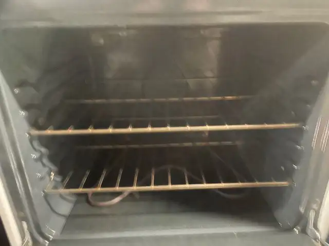 Cuisinière blanche vitrocéramique Frigidaire - Photo 3